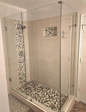 Building Photo - 931 Danforth Pl