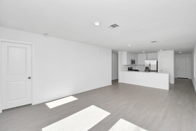 Building Photo - 22760 Hackberry Leaf Dr