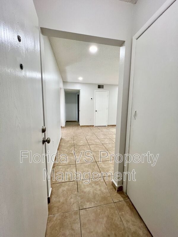 Building Photo - 13 Louisiana Ave