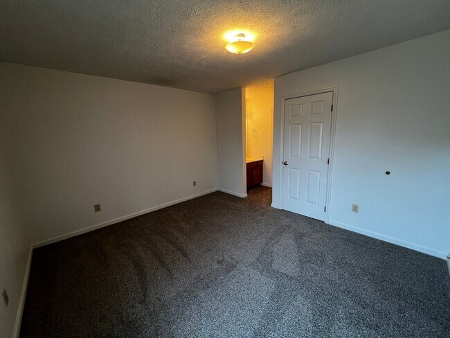 Building Photo - 1036-1 Ancestry Drive- No Pets- Two Weeks Free On Your First Full Month's Rent