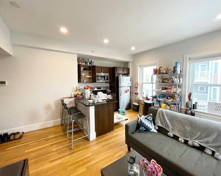 *Pictures are representative samples of the advertised unit. In some cases, the actual units you tou - 15 Burney St