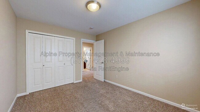 Building Photo - 9495 Northwest Ember Lane
