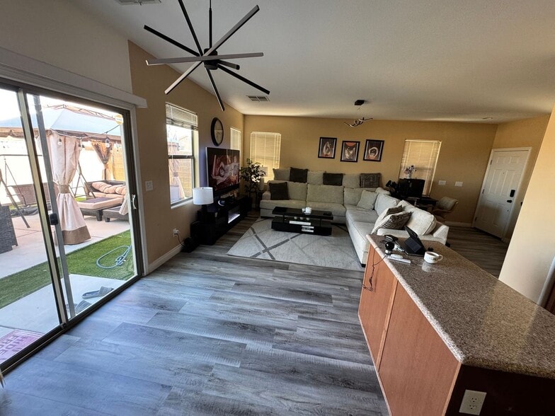 Building Photo - 4740 Trailhead Mesa St