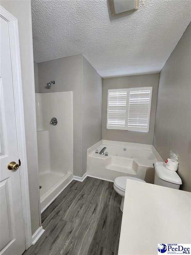 Building Photo - 2125 Sanderling Dr