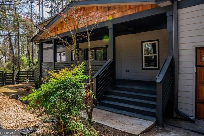 Building Photo - 1433 Merriman Ln NE