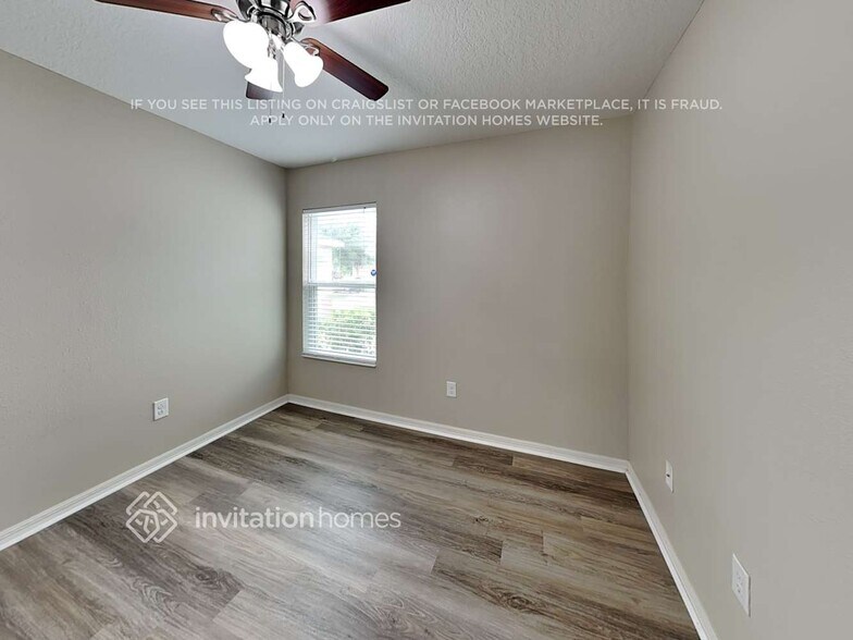 Building Photo - 10732 Southern Forest Dr