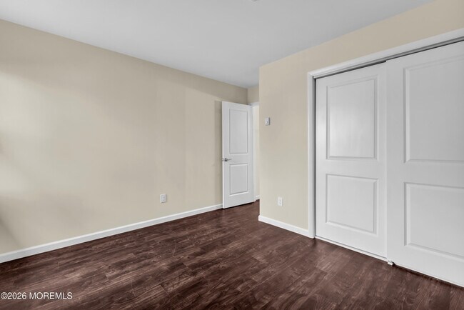 Building Photo - 110 Lexington Blvd