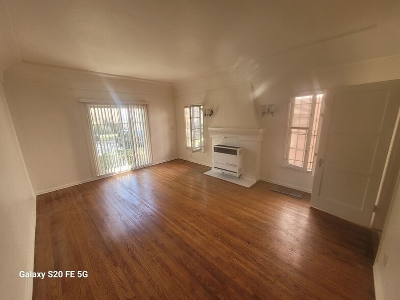 Building Photo - 4168 Garthwaite Ave