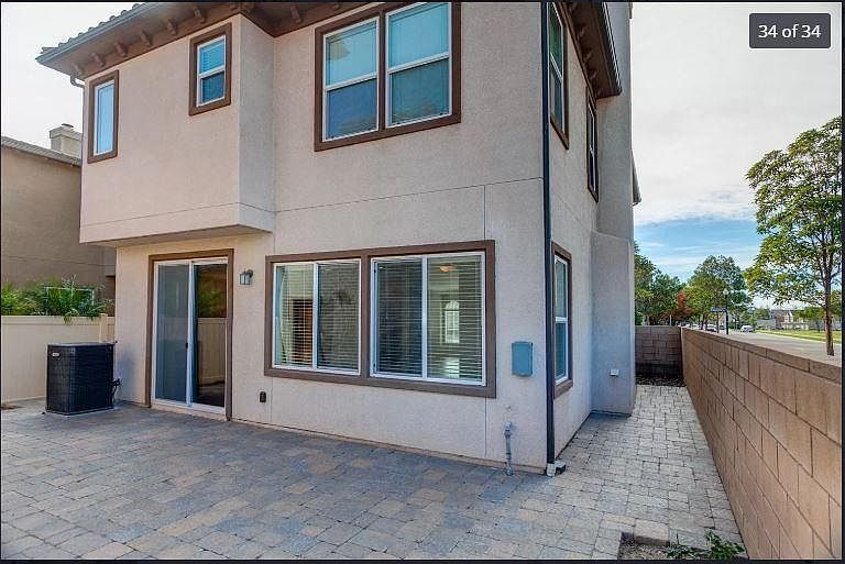 Building Photo - 329 Kiawah River Dr