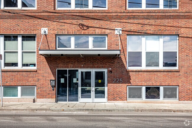 Entrance - Ninth Street Lofts