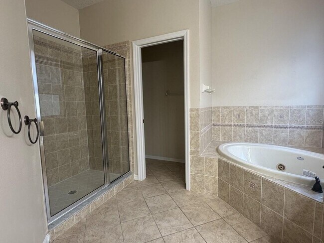 Building Photo - 18048 Java Isle Dr