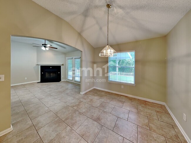 Building Photo - 2903 Brittany Bluff Dr