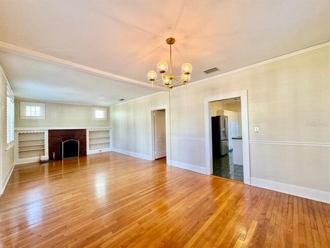 Building Photo - 3112 W Palmira Ave