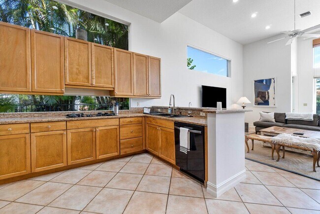 Building Photo - 1009 Grand Isle Terrace