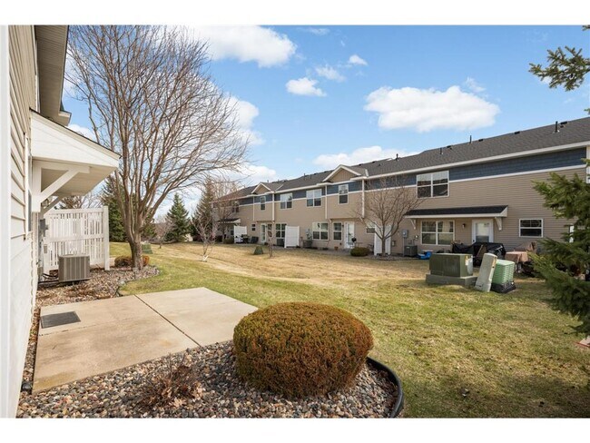 Building Photo - 15650 60th Ave N