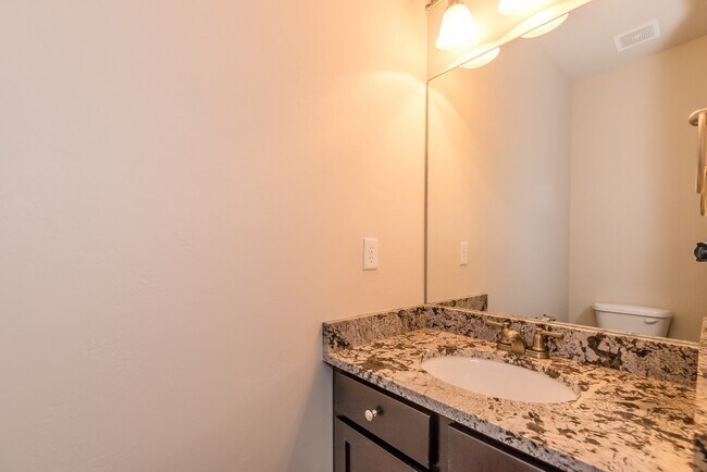 Building Photo - 13069 S Elm Hollow Ct