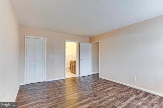 Building Photo - 7981 Audubon Ave