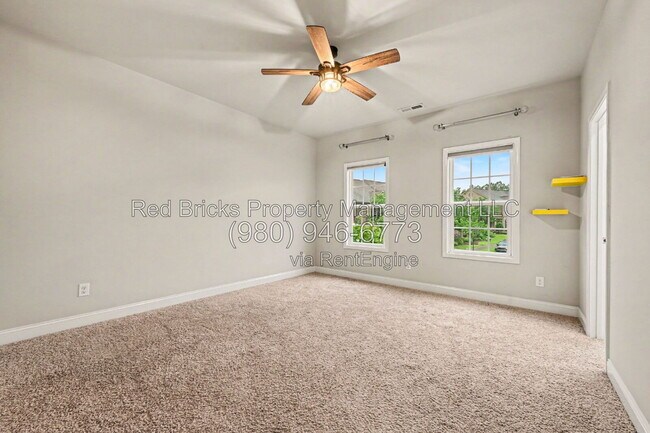 Building Photo - 9659 Camberley Ave NW