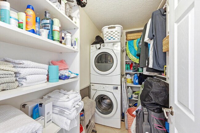 Building Photo - 777 S Federal Hwy