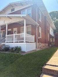 Building Photo - 1 Bedroom Apt in West York!