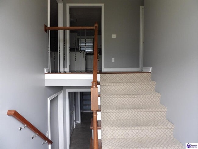 Building Photo - 96 Boone Trce