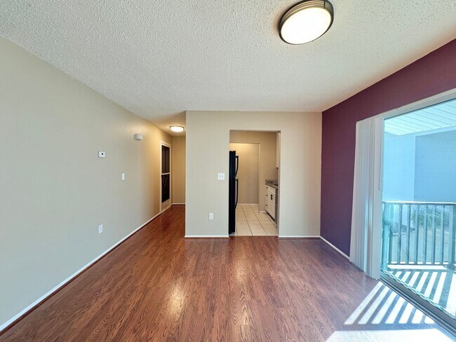 Building Photo - Lake Buckeye Condo