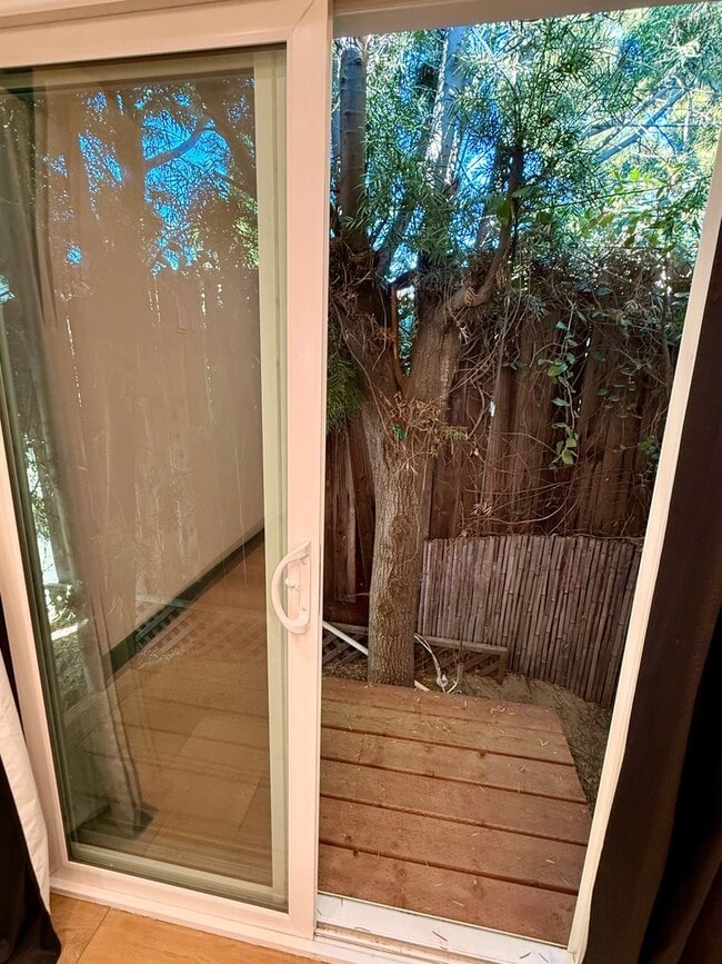 Building Photo - 7309 Yarmouth Ave