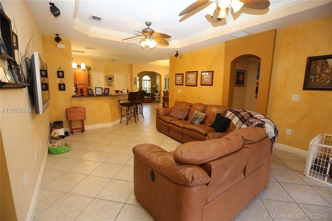 Building Photo - 2623 SW 154th Ct