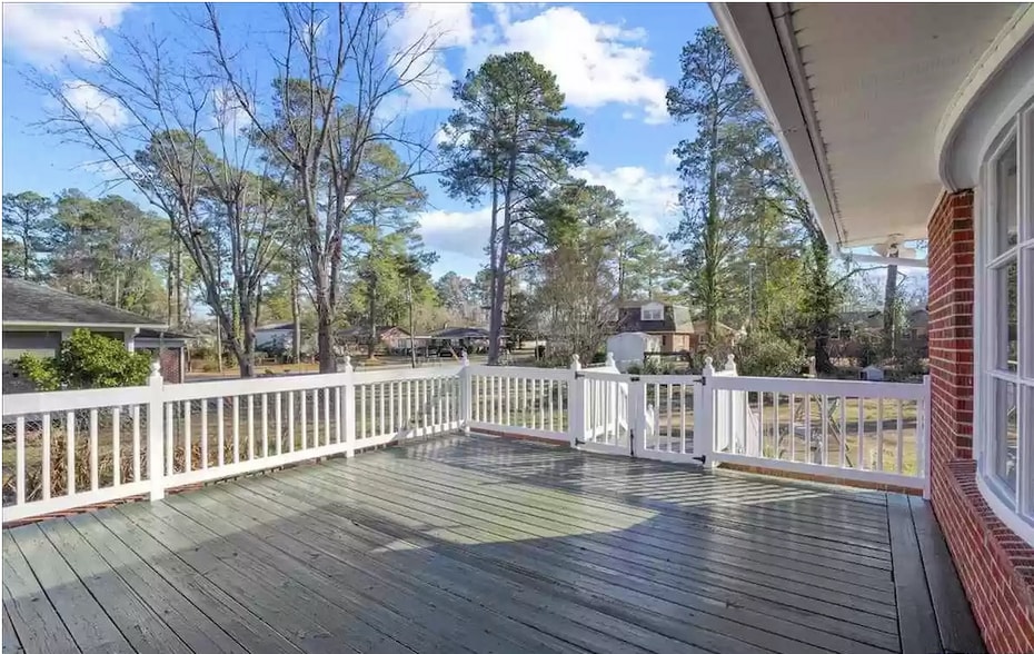 Large deck - 1202 State Rd S-21-1470