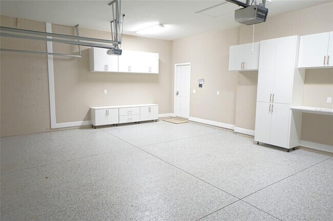 Building Photo - 1325 Cadence Ct