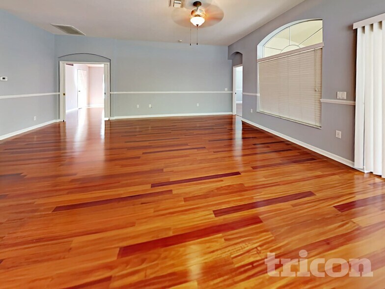 Building Photo - 13386 Teaberry Ln