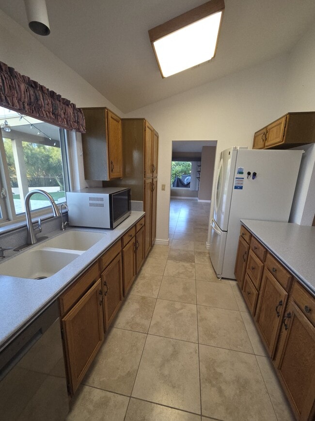 Building Photo - 6372 E Calle Cavillo