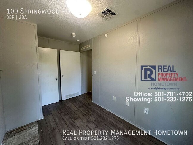 Building Photo - 100 Springwood Rd