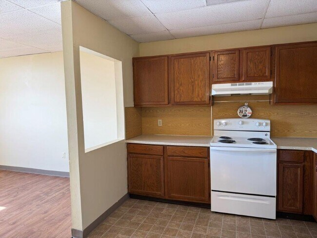 Building Photo - 46 S 8th St