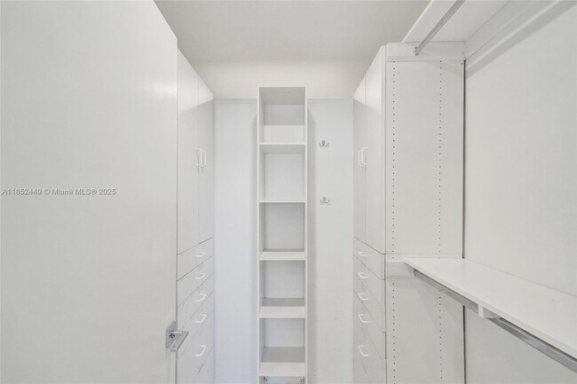 Building Photo - 1201 S Ocean Dr