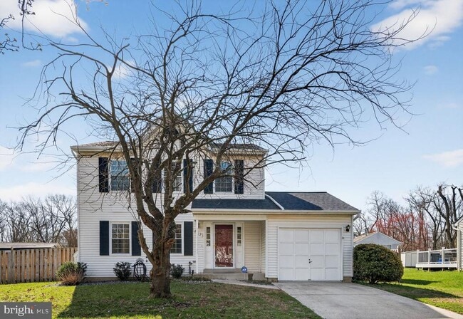 Building Photo - 8813 Francesca Dr