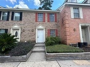 Building Photo - 2030 Plantation Dr