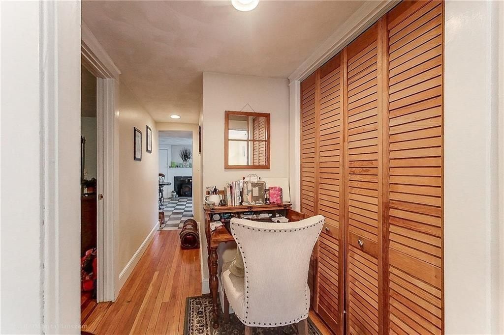 Building Photo - 36 Church St