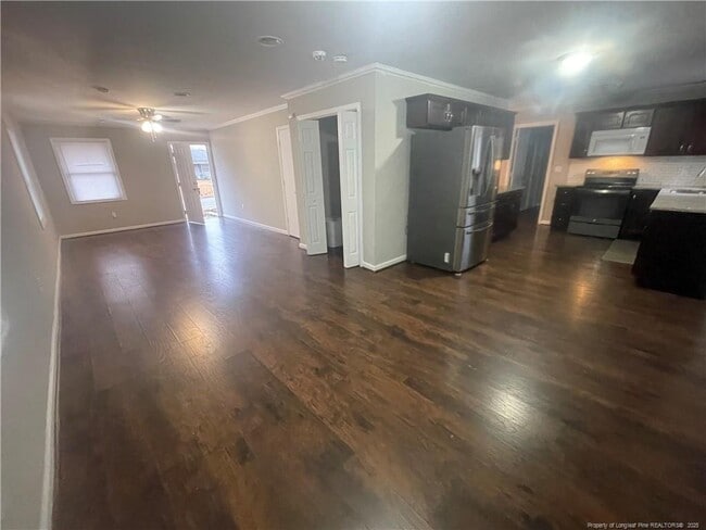 Building Photo - 603 Kellam Cir