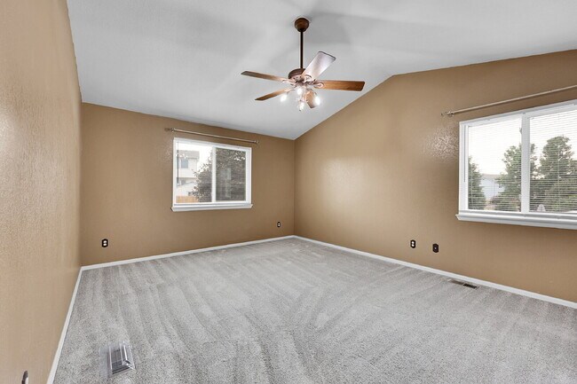 Building Photo - $2,800 - 4 Bed, 3.5 Bath Home in CO Spring...