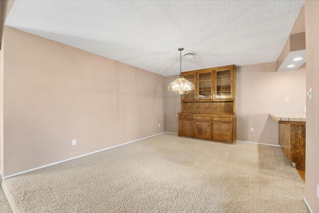 Building Photo - 7808 Selkirk Dr