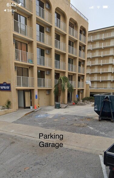 Building Photo - 1207 S Ocean Blvd