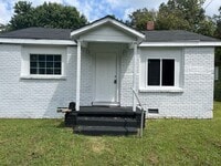 Building Photo - 611 Belle Vista Ave