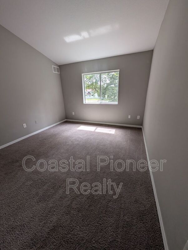 Building Photo - 9019 Cochise Ln
