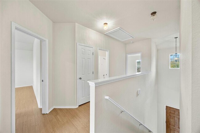 Building Photo - 2101 Rachel Ln