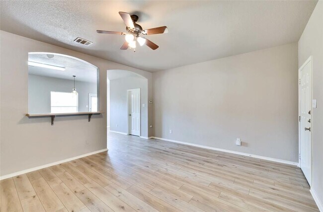 Building Photo - 11716 Channing Dr