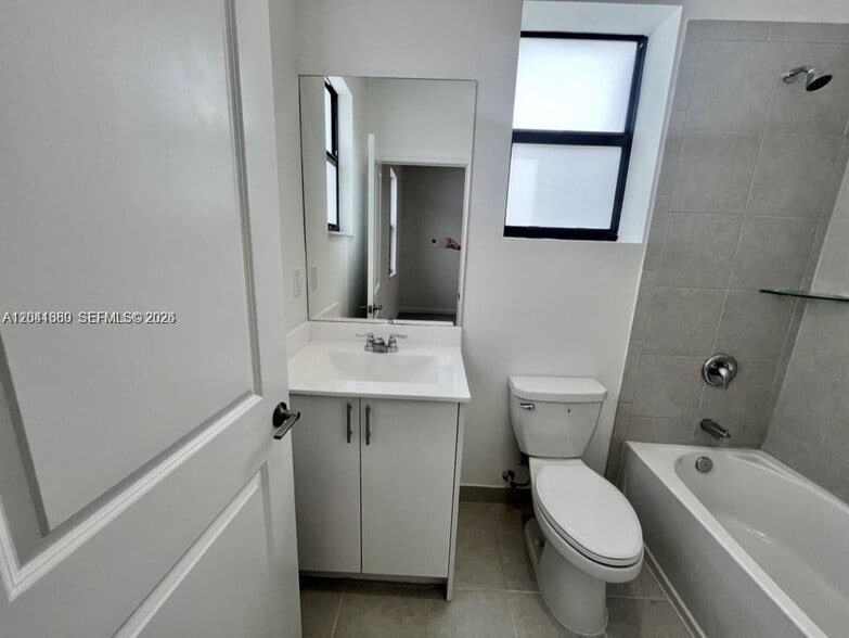 Building Photo - 23252 SW 128th Ave