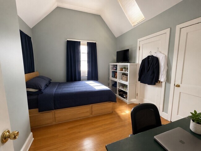 Building Photo - 11 Kilsyth Terrace