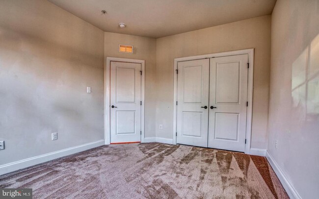 Building Photo - 1427 Chanery Ct