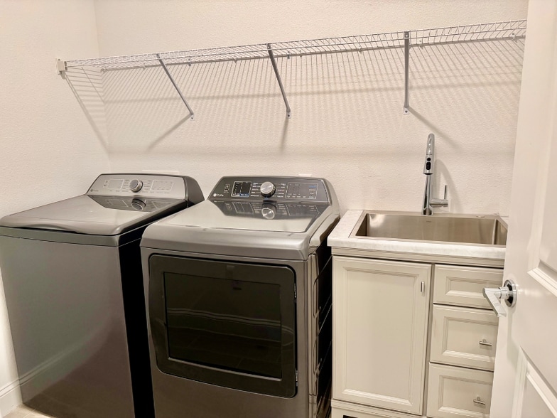 Building Photo - 75292 Weathersford Pl